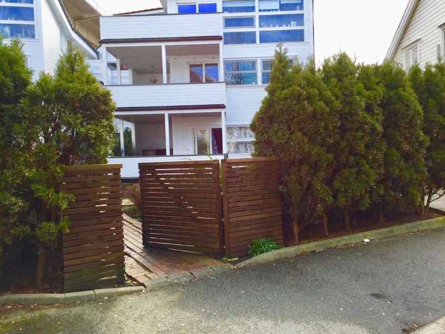 Spacious Waterfront Apartment With Free Parking - Upgraded 2024 Stavanger Eksteriør bilde