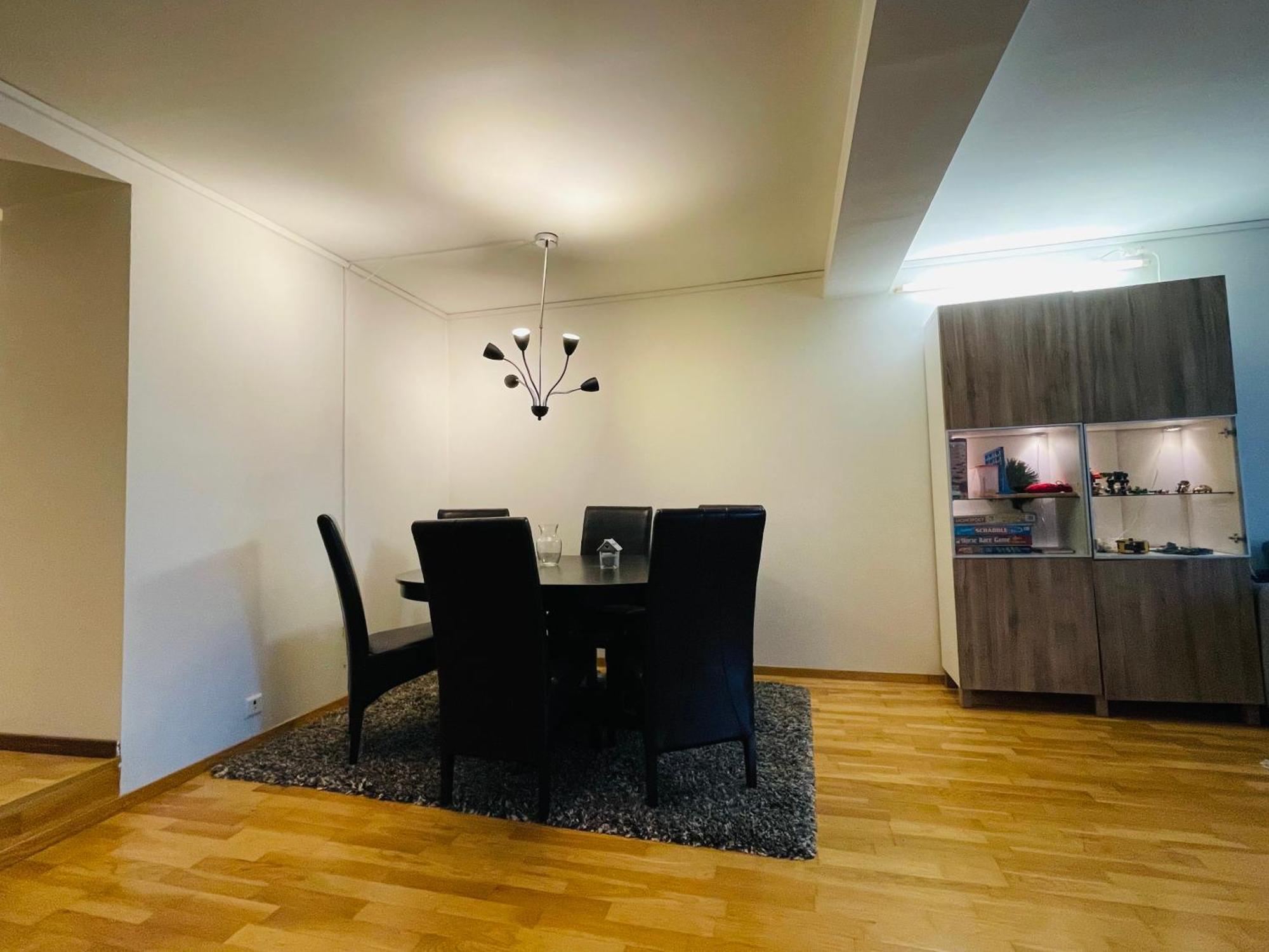 Spacious Waterfront Apartment With Free Parking - Upgraded 2024 Stavanger Eksteriør bilde
